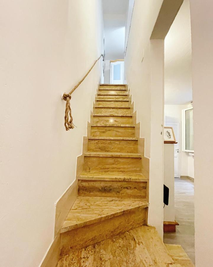 Leonardo Apartments Florence Exterior photo